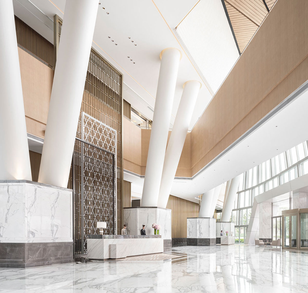 未來(lái)智能風(fēng)格的高端酒店設(shè)計(jì),將科技與人性化設(shè)計(jì)巧妙融合 未來(lái)智能風(fēng)格的高端酒店設(shè)計(jì),將科技與人性化設(shè)計(jì)巧妙融合